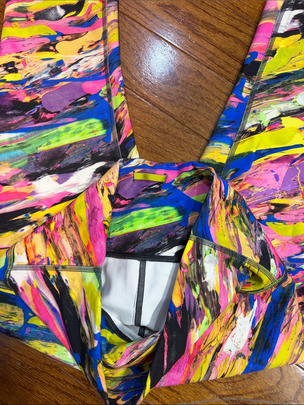 90. Lululemon Wunder Train High-Rise Tight 25" Catalyst Multi size 8 - Picture 8 of 11